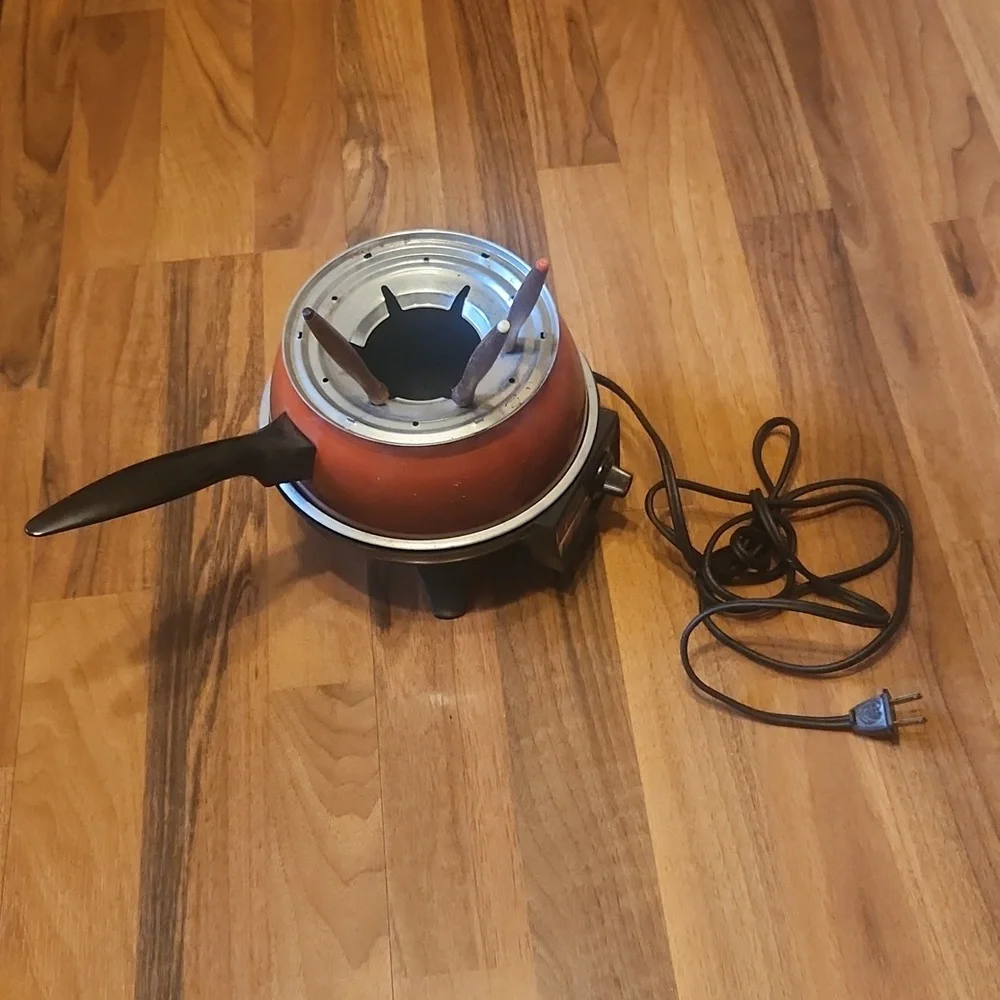 Oster Electric Fondue Pot With Forks Authentic Retro Volcano Red